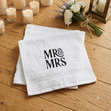 MR und MRS bestickte Gaestehandtuecher. Das persoenliche und nachhaltige Hochzeitsgeschenk 2er Set
