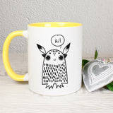 Tasse Weiß/Gelb Seite 1 bedruckt mit süßem Monster und das sagt: Hi!