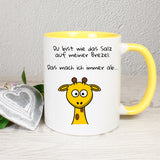 Tasse Weiß/Gelb bedruckt mit Spruch: Du bist das Salz auf meiner Brezel. Das mach ich immer ab... - Motiv: Giraffe